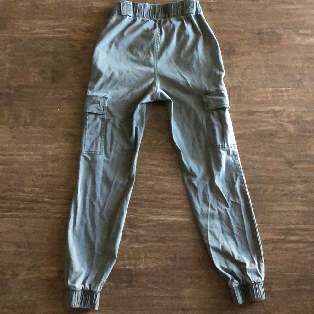 Hollister Joggers - Picture 2 of 4